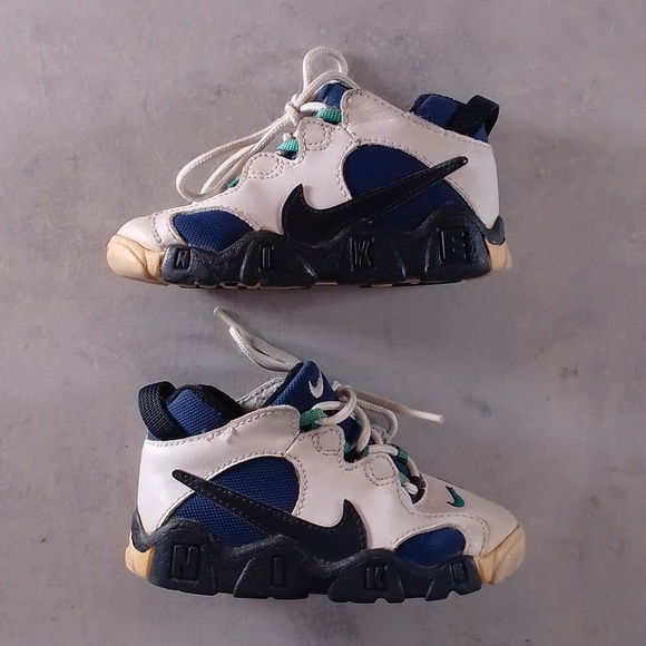 NIKE AIR BARRAGE SHOE 150247 10200 SIZE 7Y - Picture 16 of 16